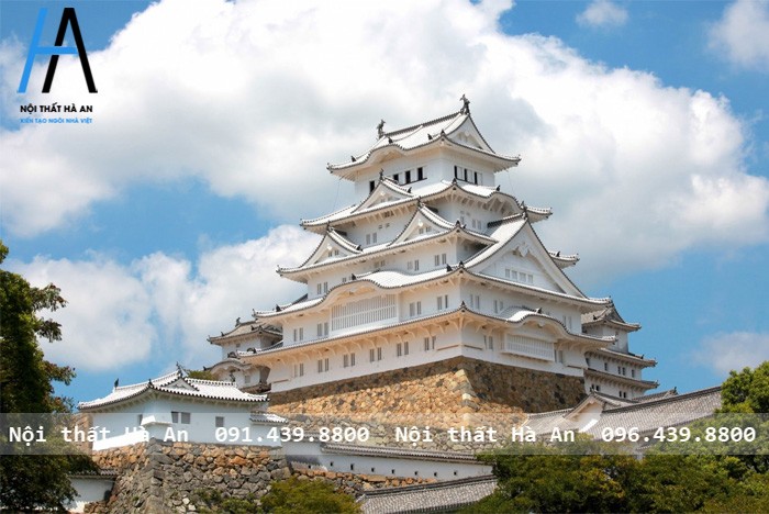 Lâu đài Himeji tại Nhật Bản